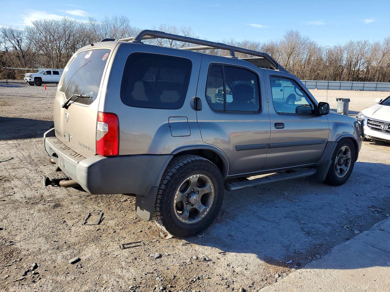 2004 NISSAN XTERRA XE photo 3