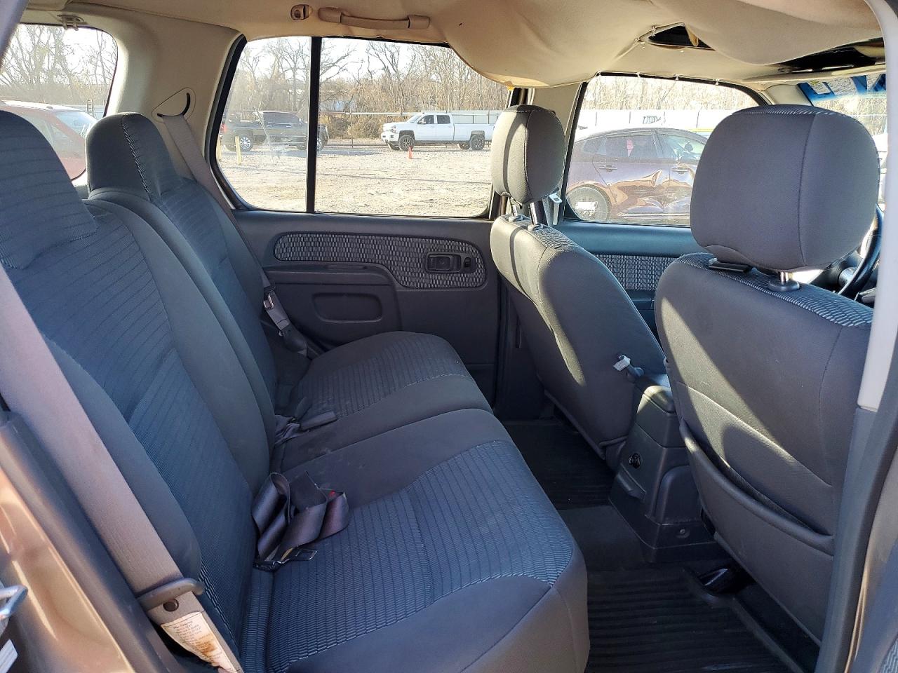 2004 NISSAN XTERRA XE photo 11