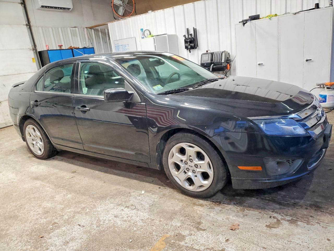 2011 FORD FUSION SE photo 4