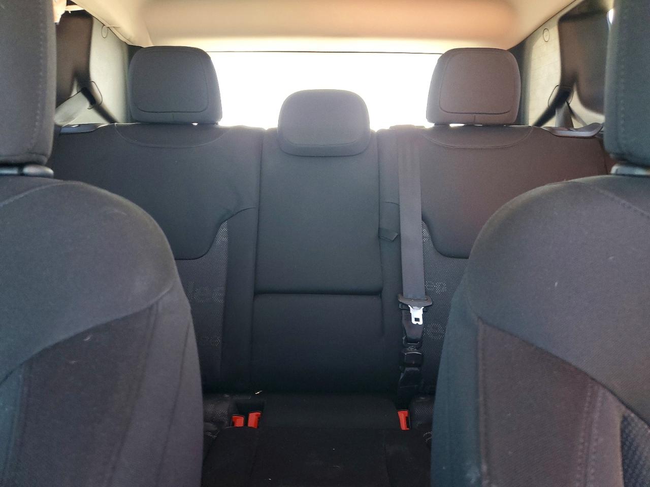 2015 JEEP RENEGADE LATITUDE photo 10