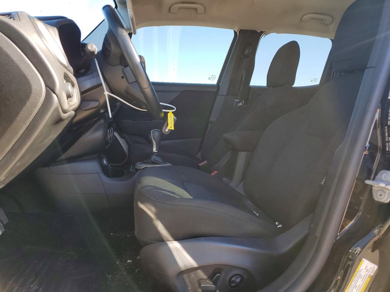 2015 JEEP RENEGADE LATITUDE photo 7