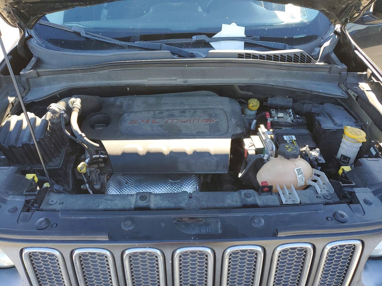 2015 JEEP RENEGADE LATITUDE photo 12
