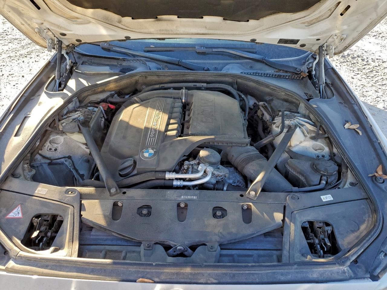 2013 BMW 535 I photo 21