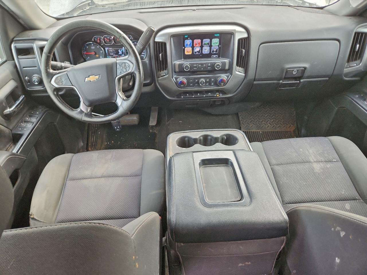 2017 CHEVROLET SILVERADO C1500 LT photo 8