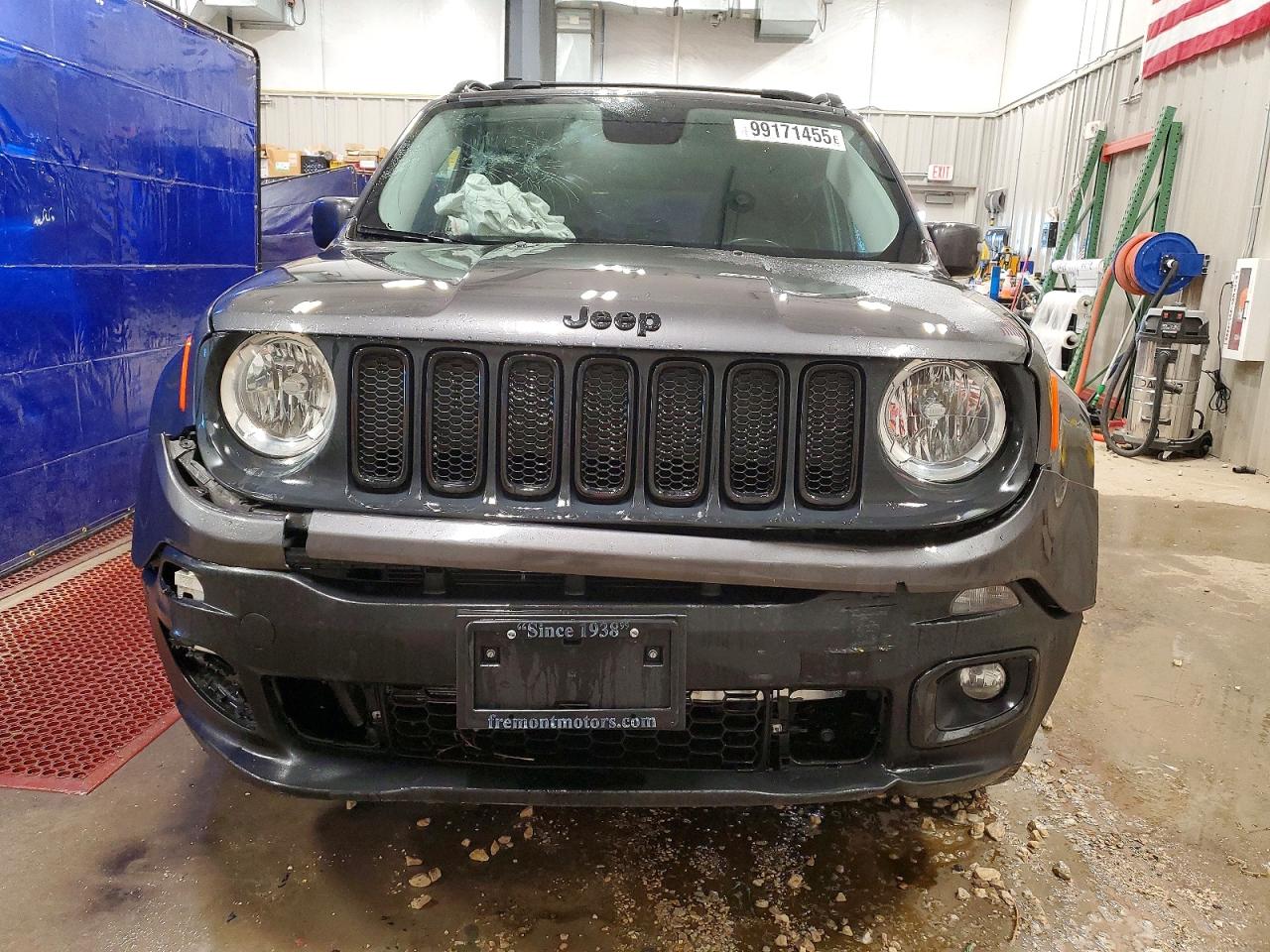 2017 JEEP RENEGADE LATITUDE photo 5