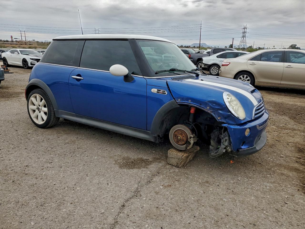 2005 MINI COOPER S photo 4