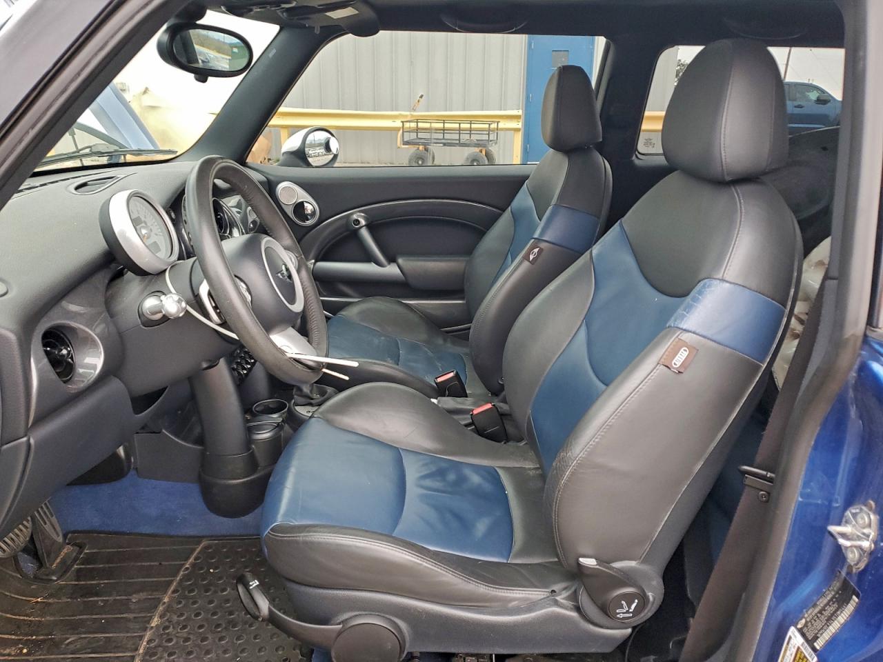 2005 MINI COOPER S photo 7