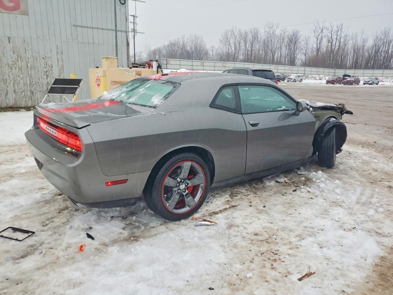 2012 DODGE CHALLENGER SXT photo 5
