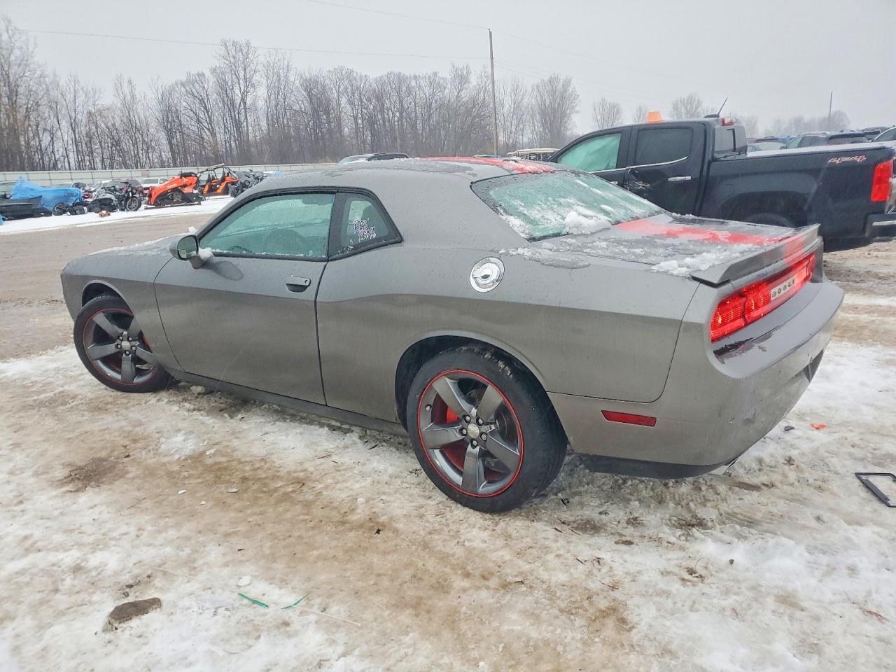 2012 DODGE CHALLENGER SXT photo 3