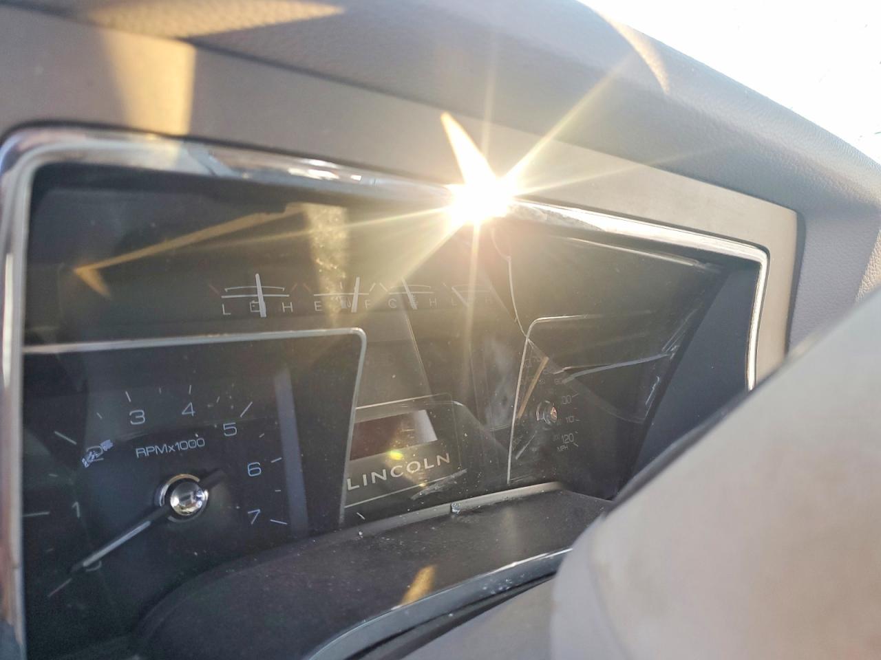 2014 LINCOLN NAVIGATOR L photo 9