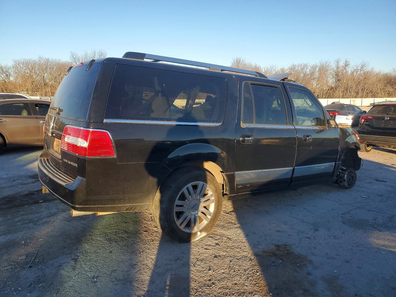 2014 LINCOLN NAVIGATOR L photo 3