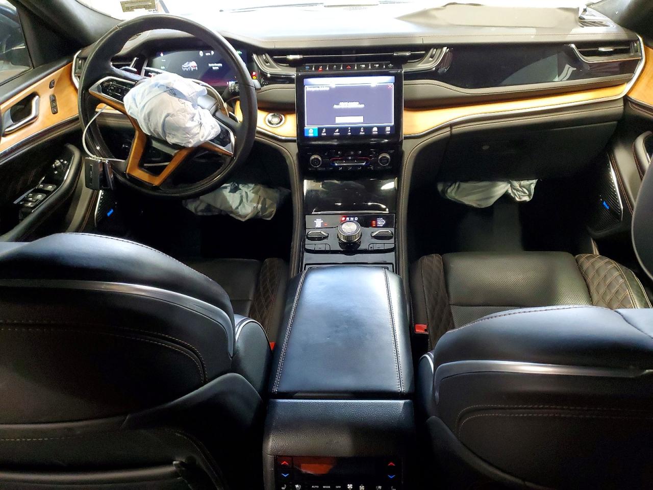 2022 JEEP GRAND CHEROKEE SUMMIT 4XE photo 8