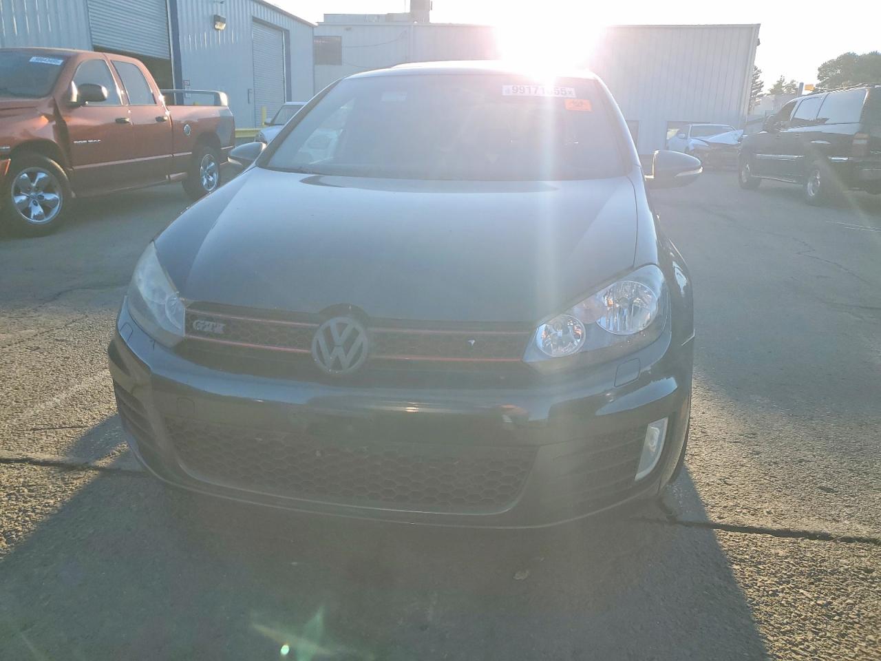 2012 VOLKSWAGEN GTI photo 5