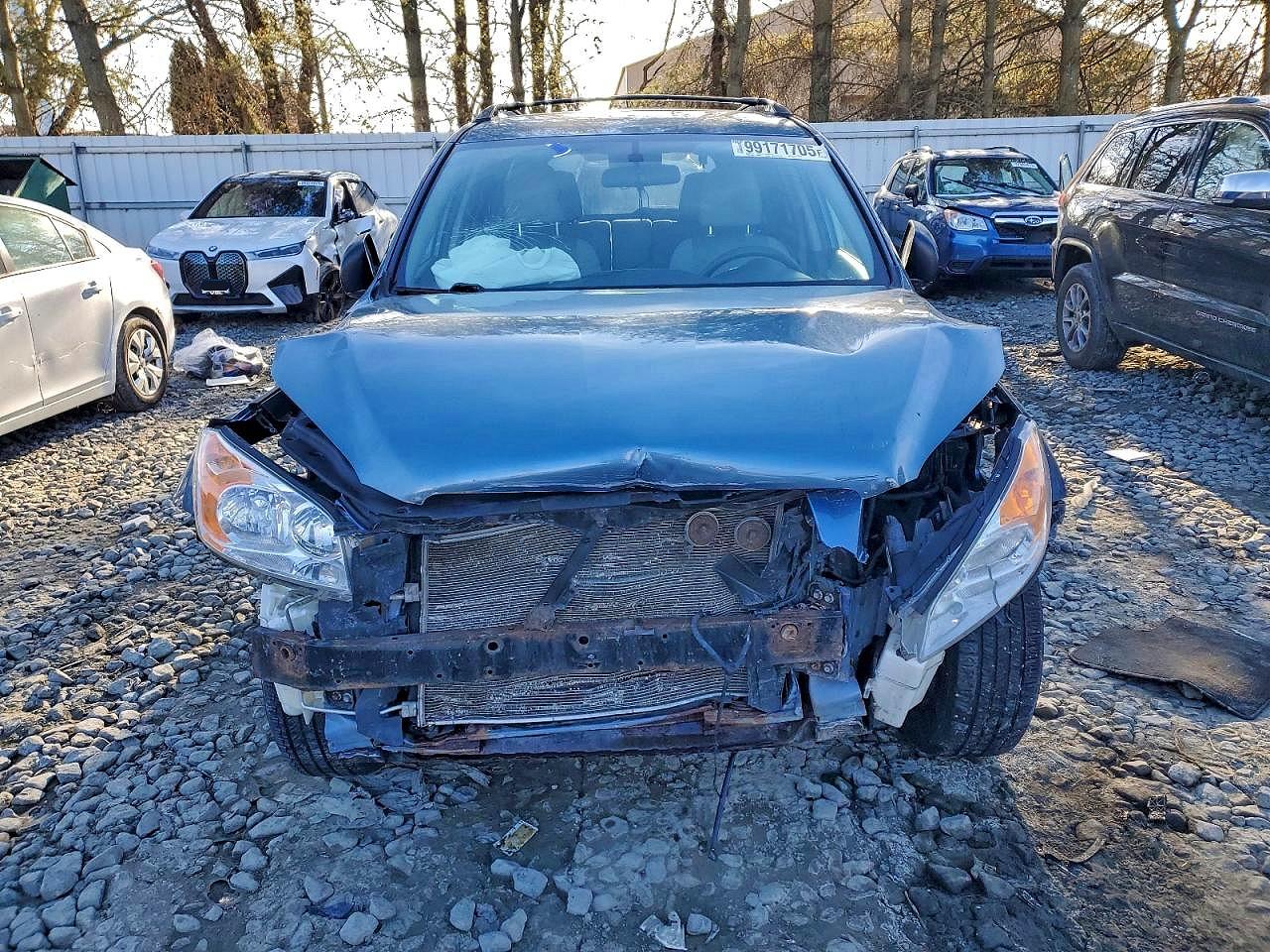 2011 TOYOTA RAV4 photo 5