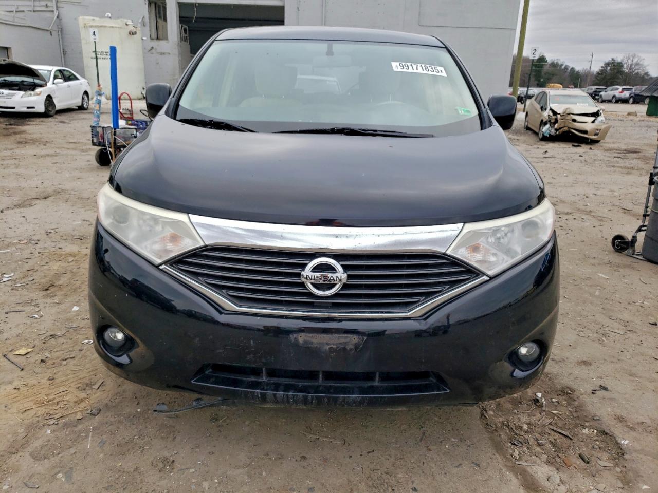 2015 NISSAN QUEST S photo 5