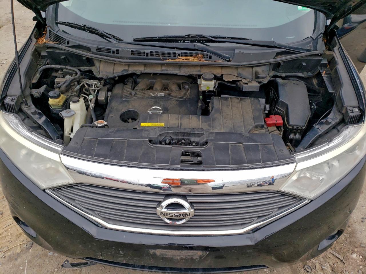 2015 NISSAN QUEST S photo 12