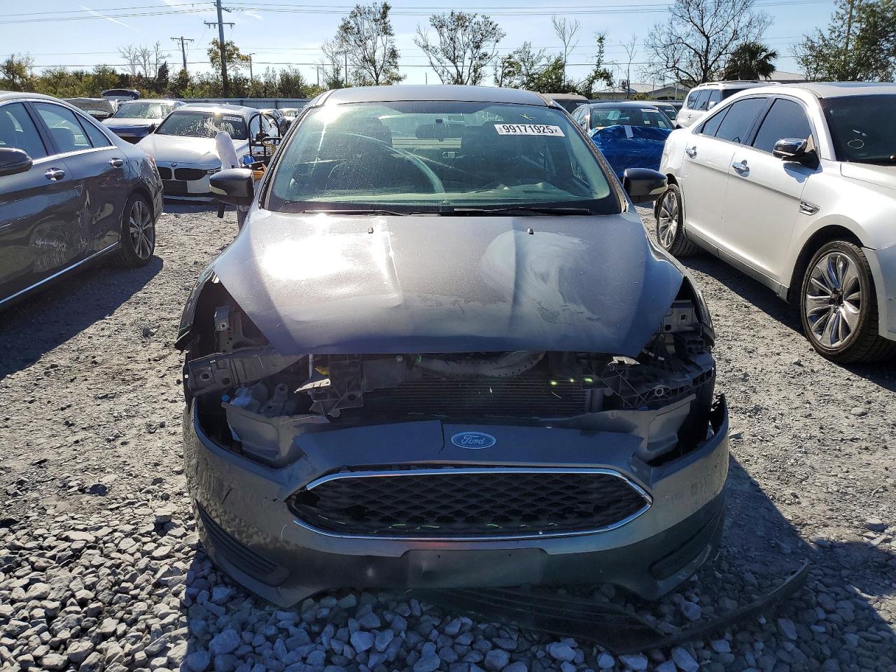 2015 FORD FOCUS SE photo 5