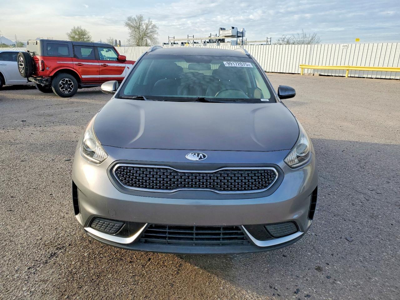 2017 KIA NIRO FE photo 5