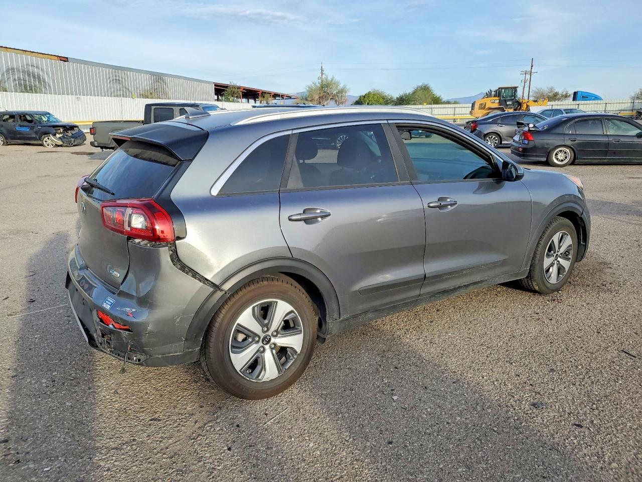 2017 KIA NIRO FE photo 3