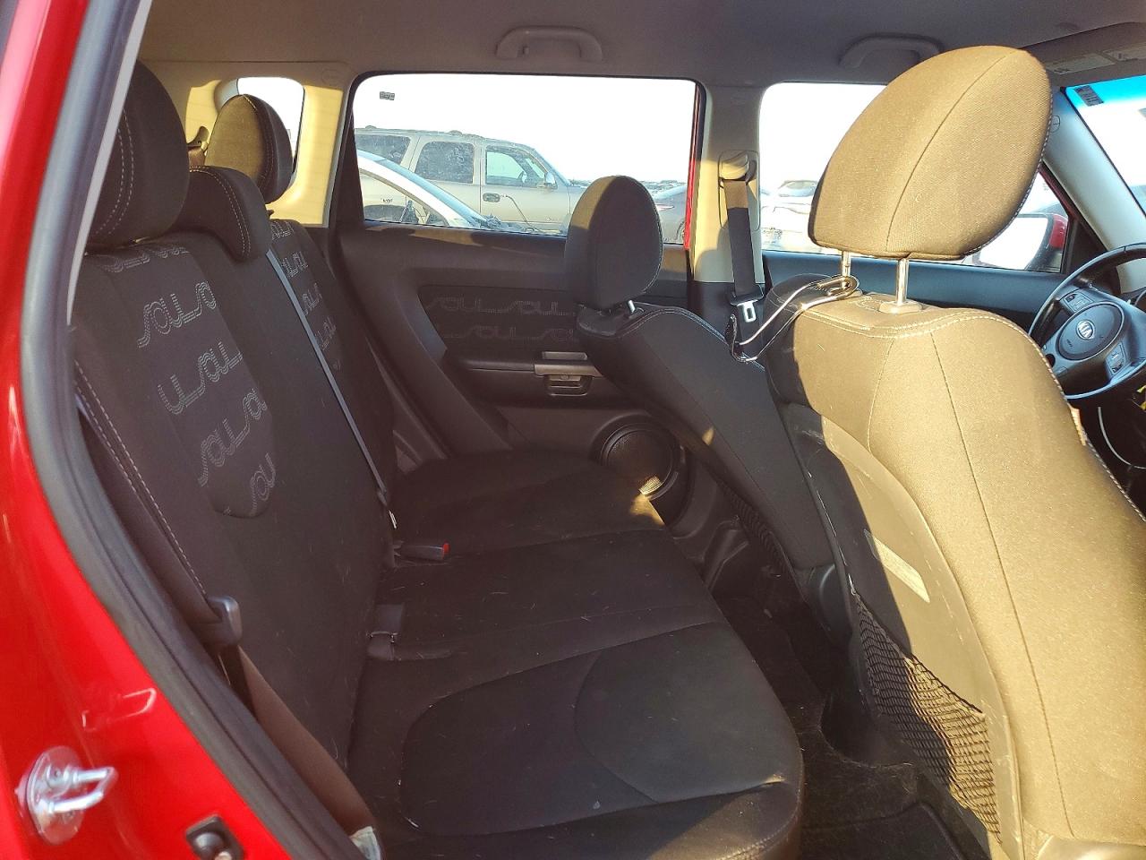 2013 KIA SOUL + photo 11