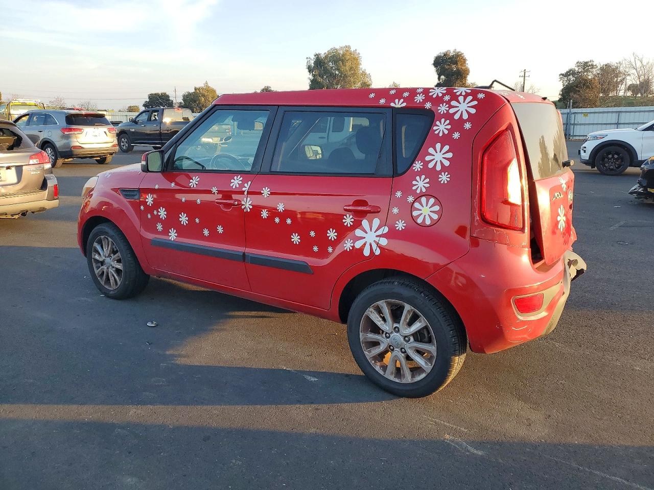 2013 KIA SOUL + photo 2