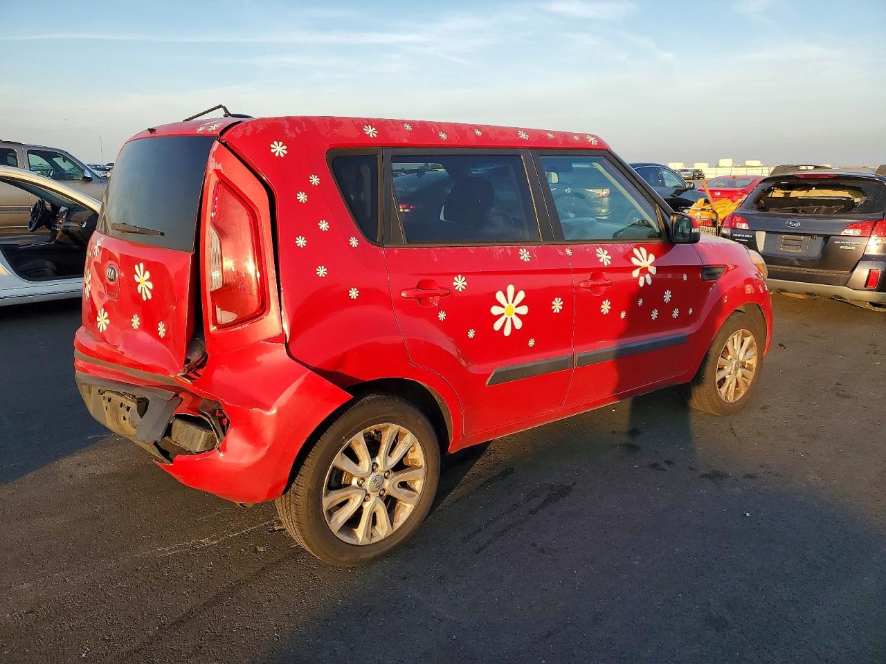 2013 KIA SOUL + photo 3