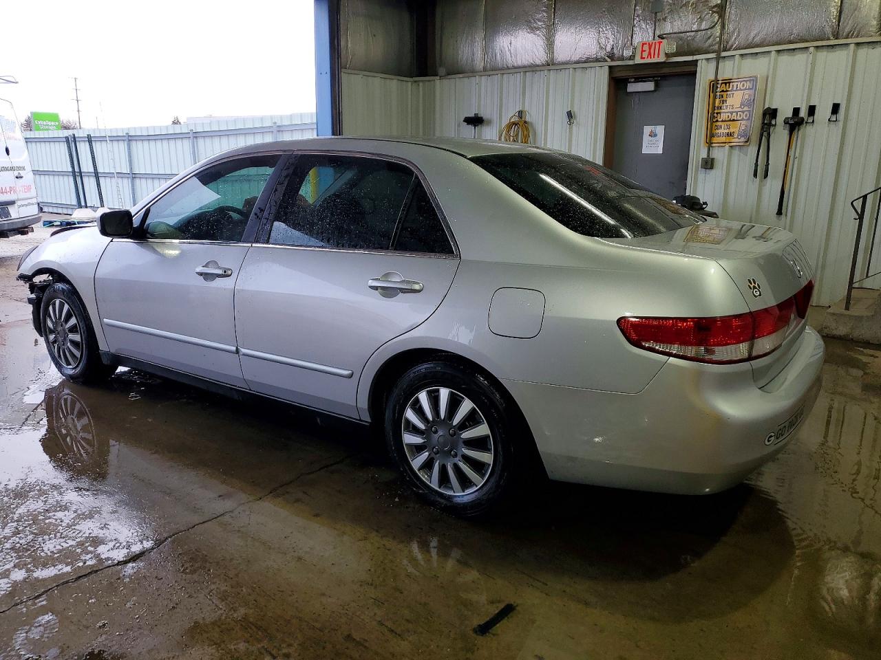2003 HONDA ACCORD LX photo 2