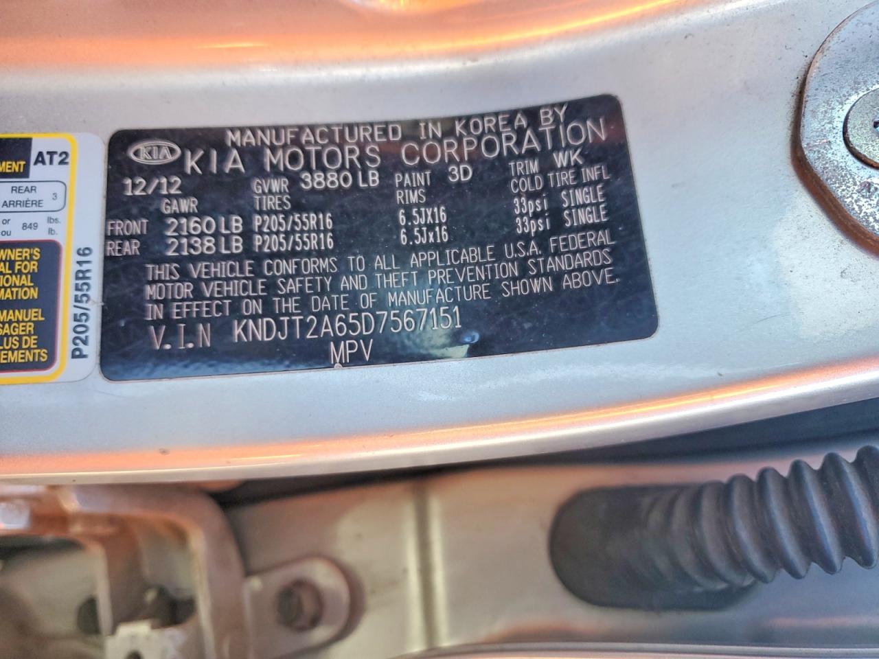 2013 KIA SOUL + photo 12
