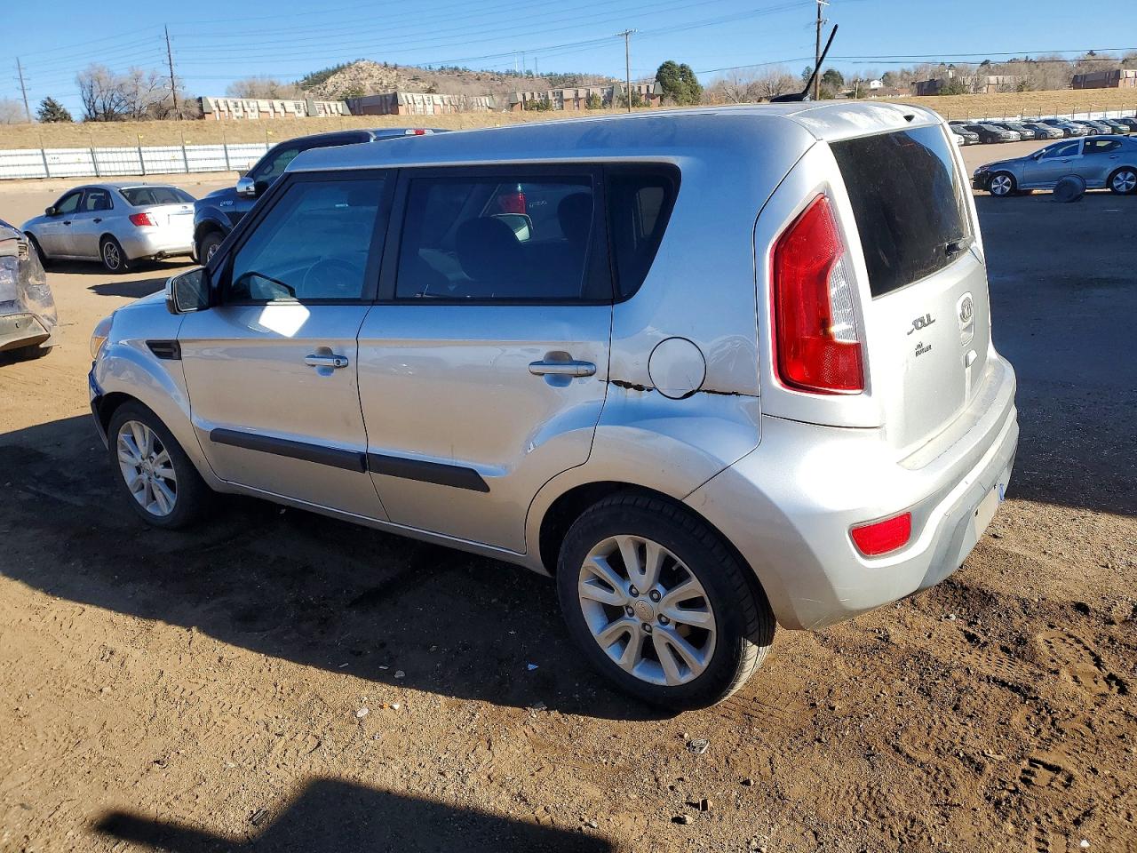 2013 KIA SOUL + photo 2