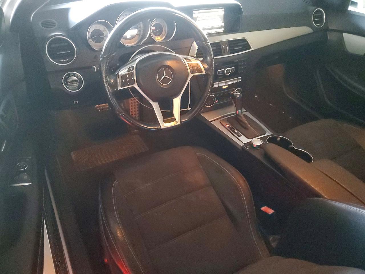2015 MERCEDES-BENZ C 250 photo 8