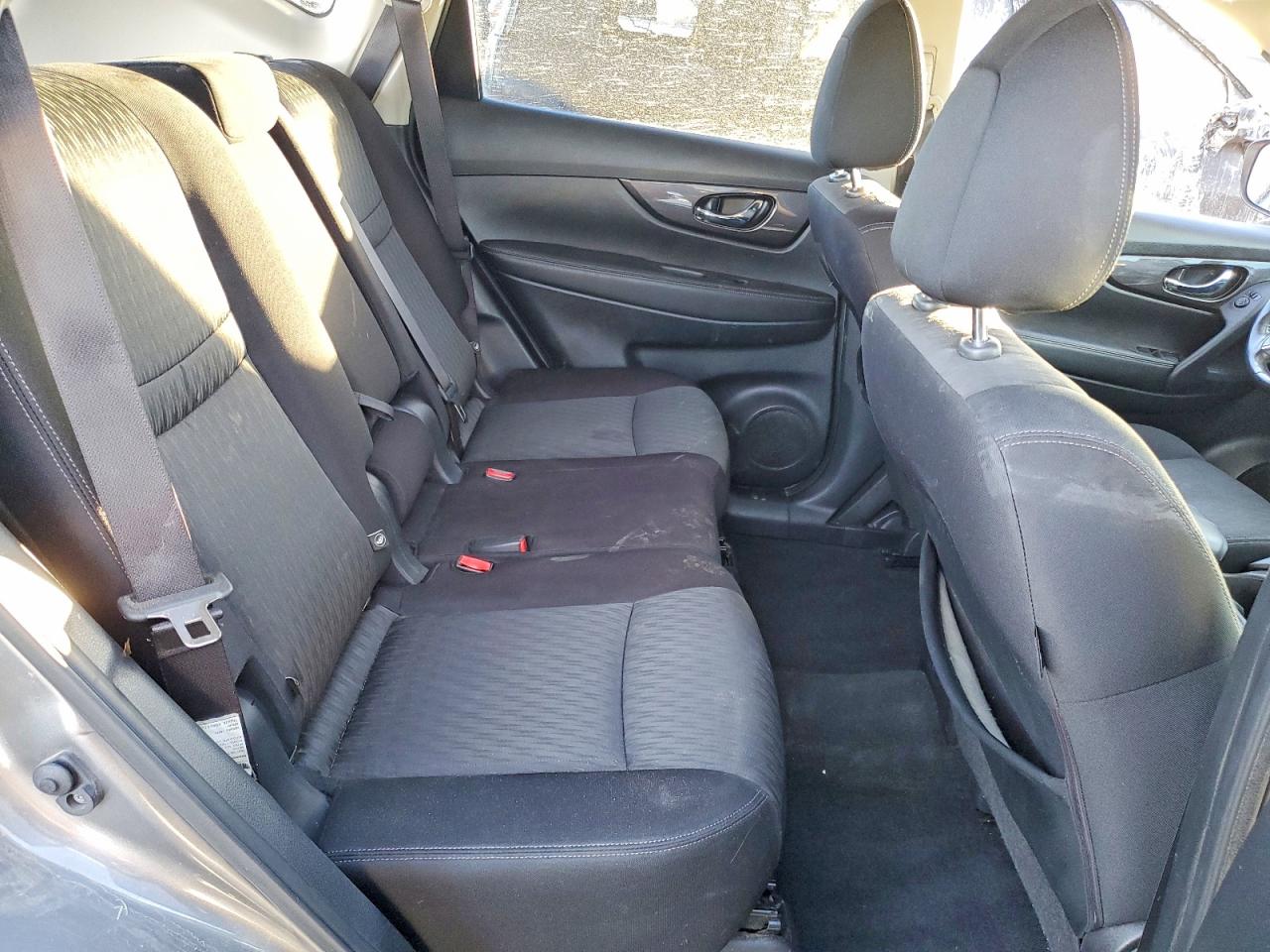 2019 NISSAN ROGUE S photo 11