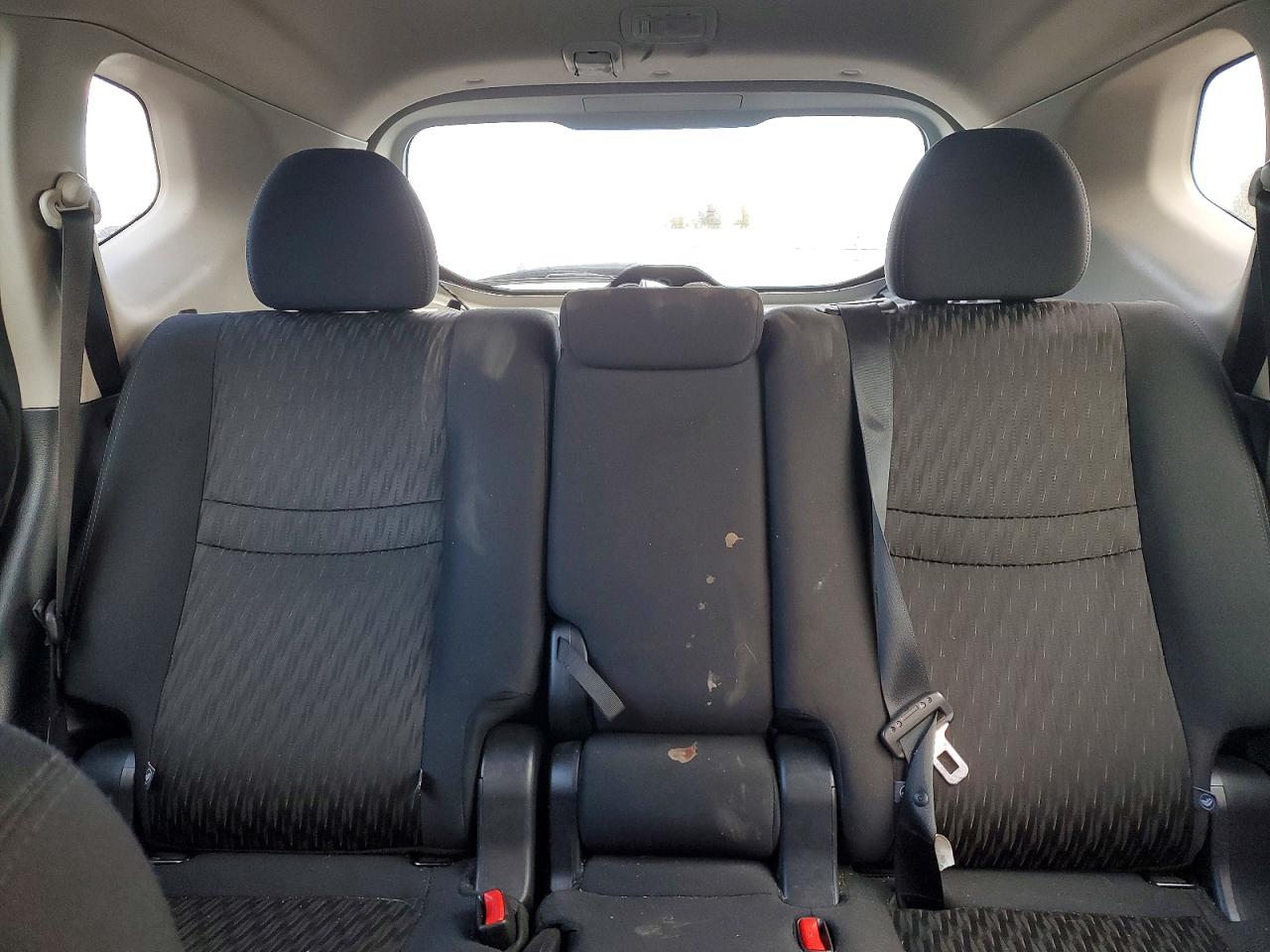 2019 NISSAN ROGUE S photo 10