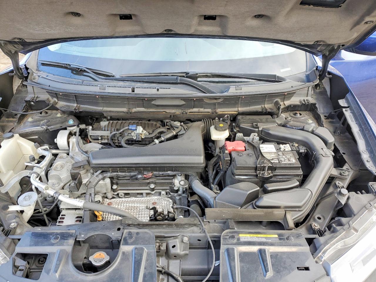 2019 NISSAN ROGUE S photo 12