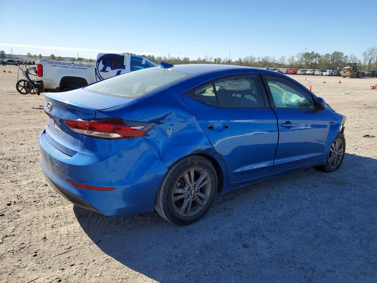 2018 HYUNDAI ELANTRA SEL photo 3