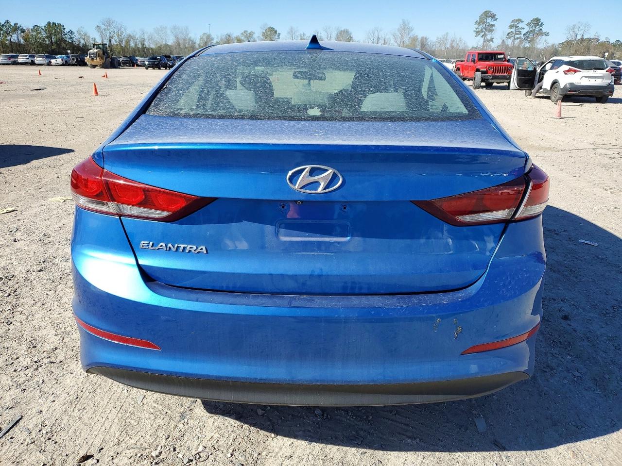 2018 HYUNDAI ELANTRA SEL photo 6