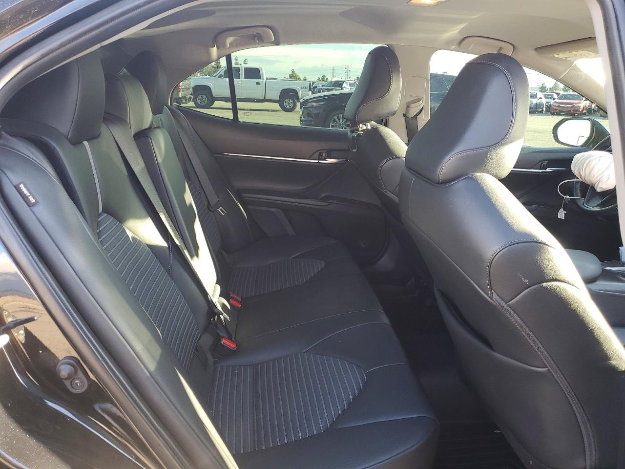 2023 TOYOTA CAMRY SE NIGHT SHADE photo 10