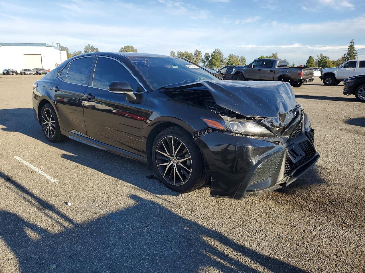 2023 TOYOTA CAMRY SE NIGHT SHADE photo 4