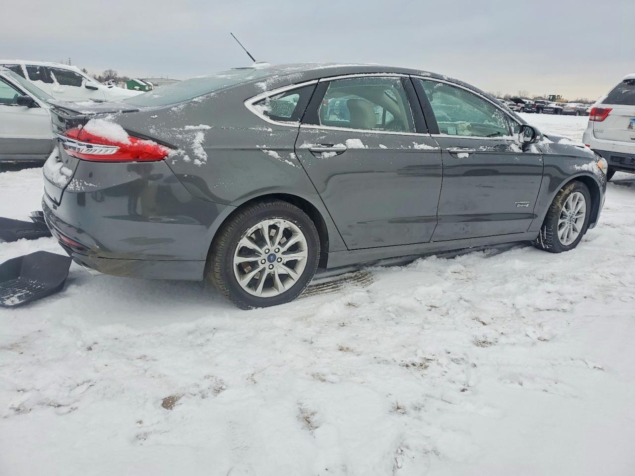 2018 FORD FUSION TITANIUM/PLATINUM PHEV photo 3
