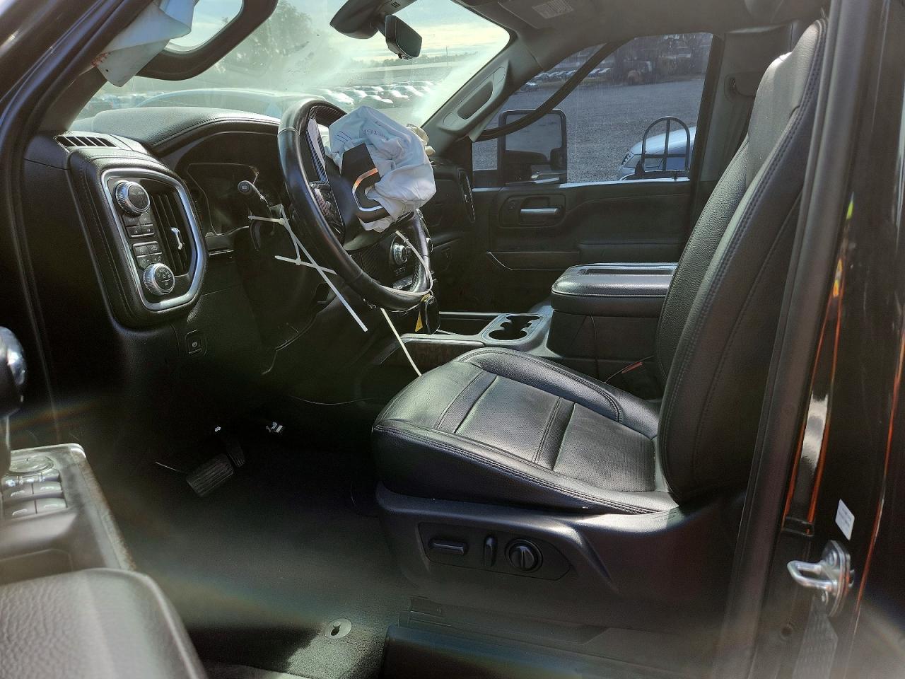 2020 GMC SIERRA K2500 DENALI photo 7