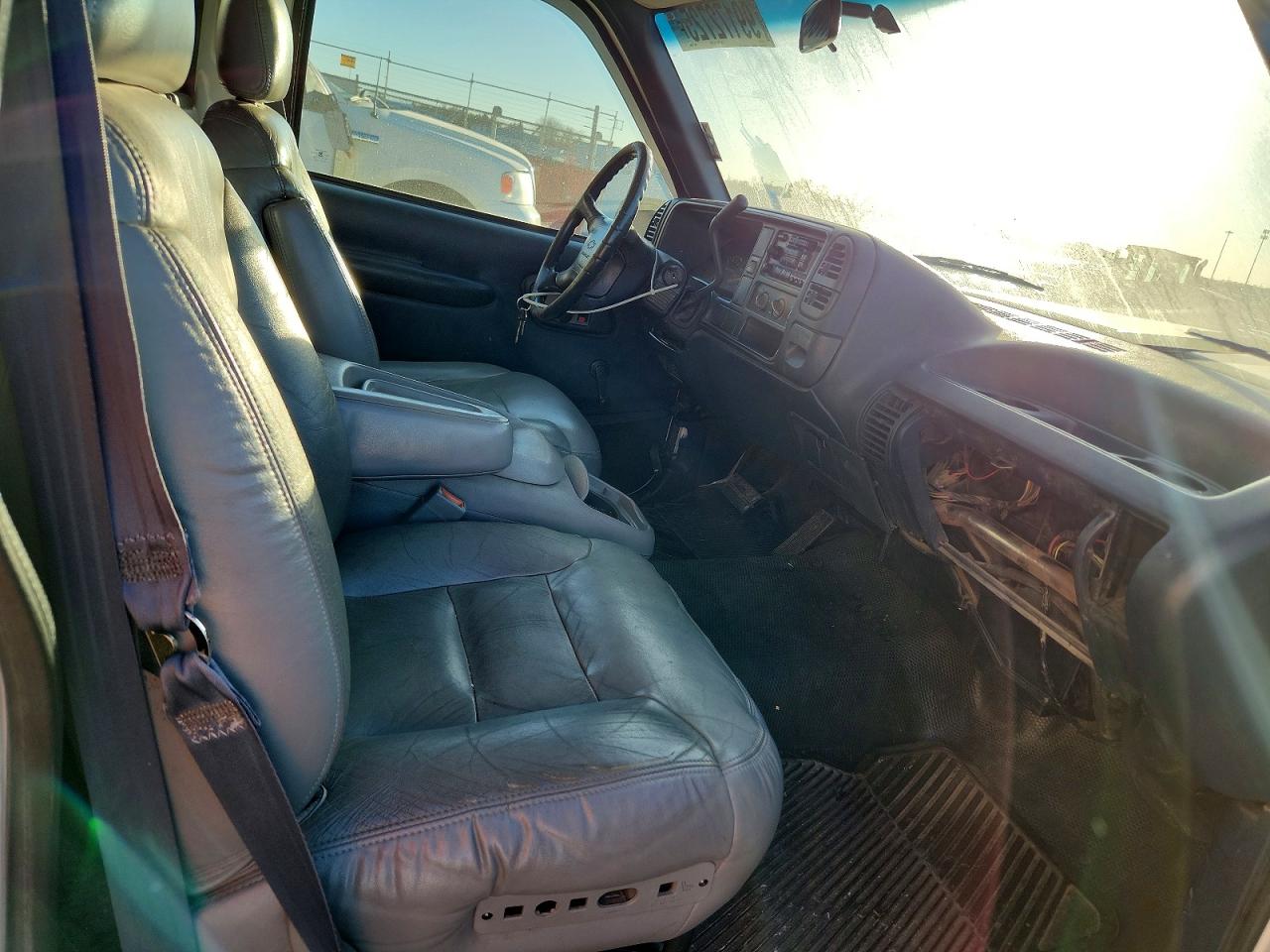 1996 CHEVROLET GMT-400 C1500 photo 10