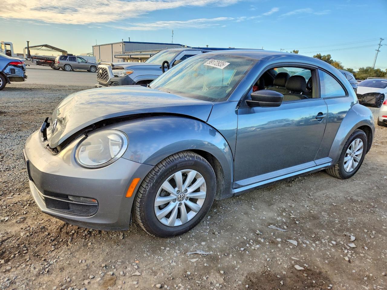2013 VOLKSWAGEN BEETLE
