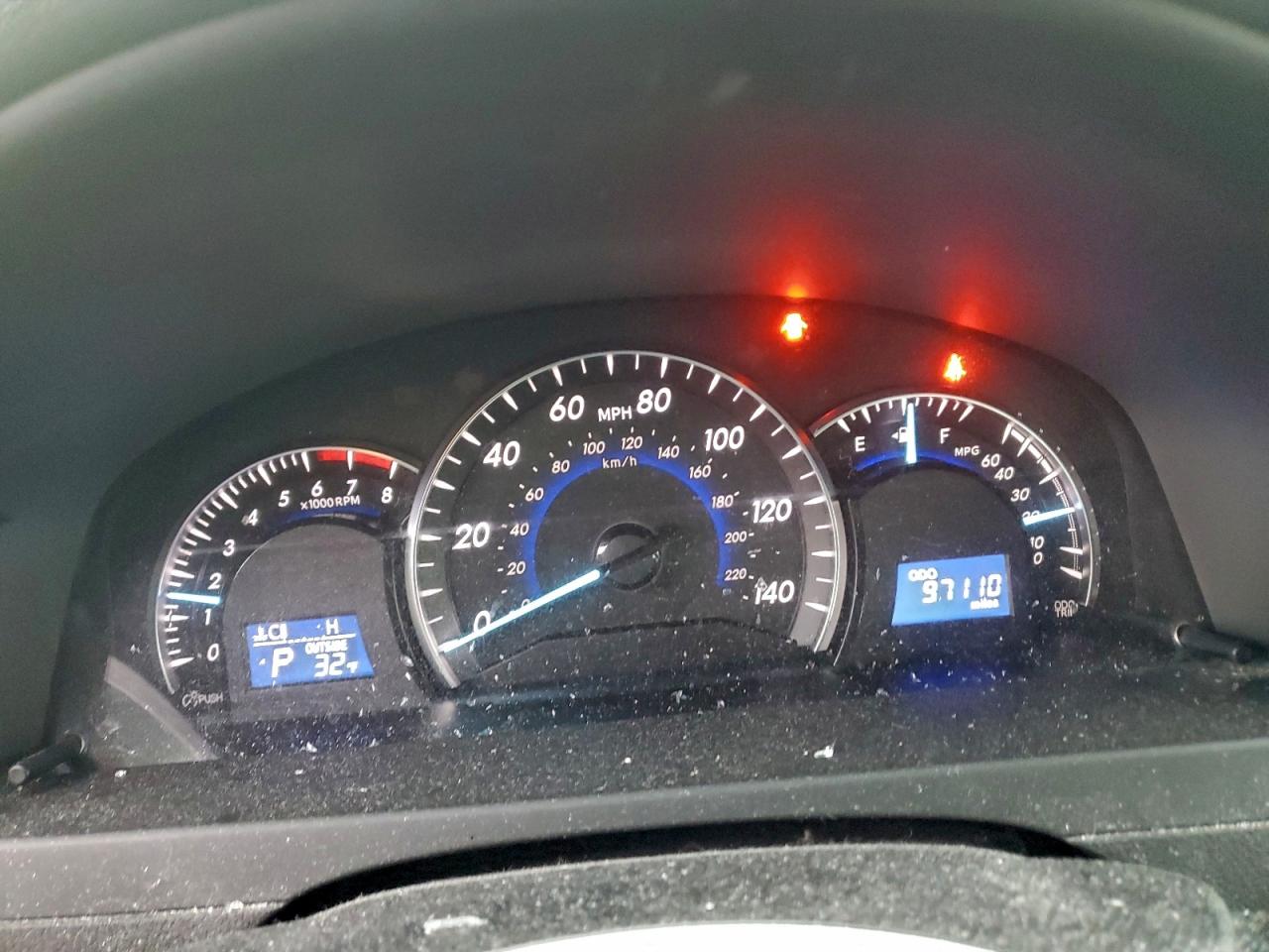 2012 TOYOTA CAMRY BASE photo 17