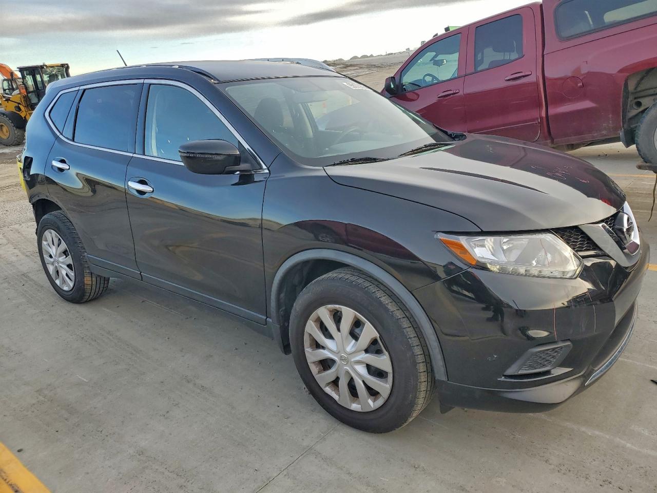 2016 NISSAN ROGUE S photo 4