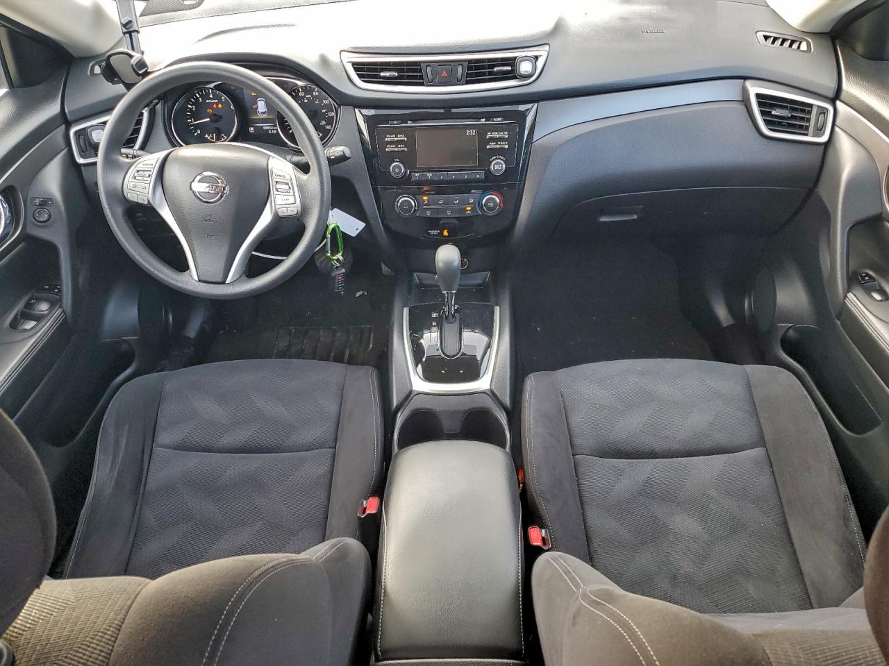 2016 NISSAN ROGUE S photo 8