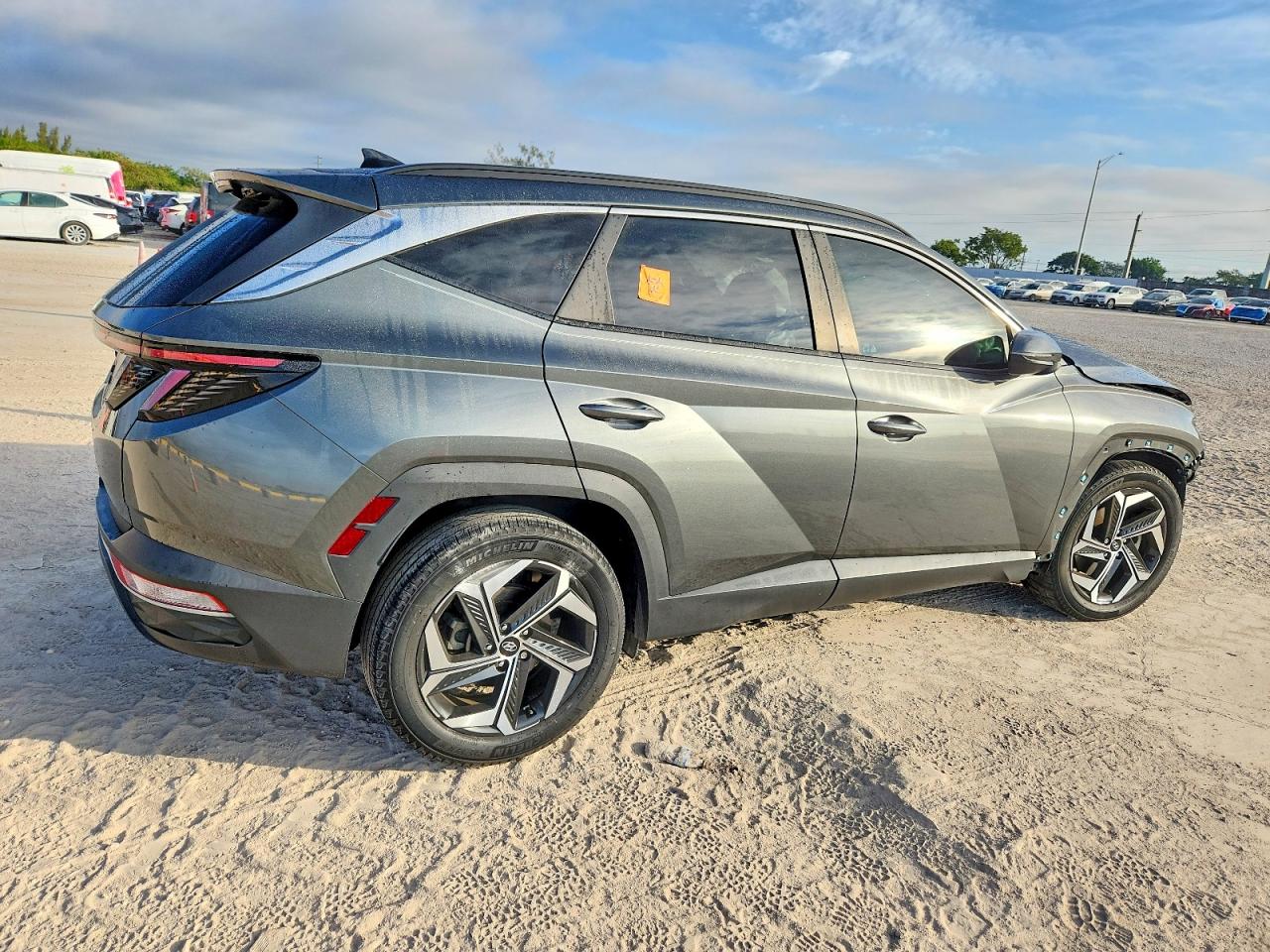 2022 HYUNDAI TUCSON SEL photo 3