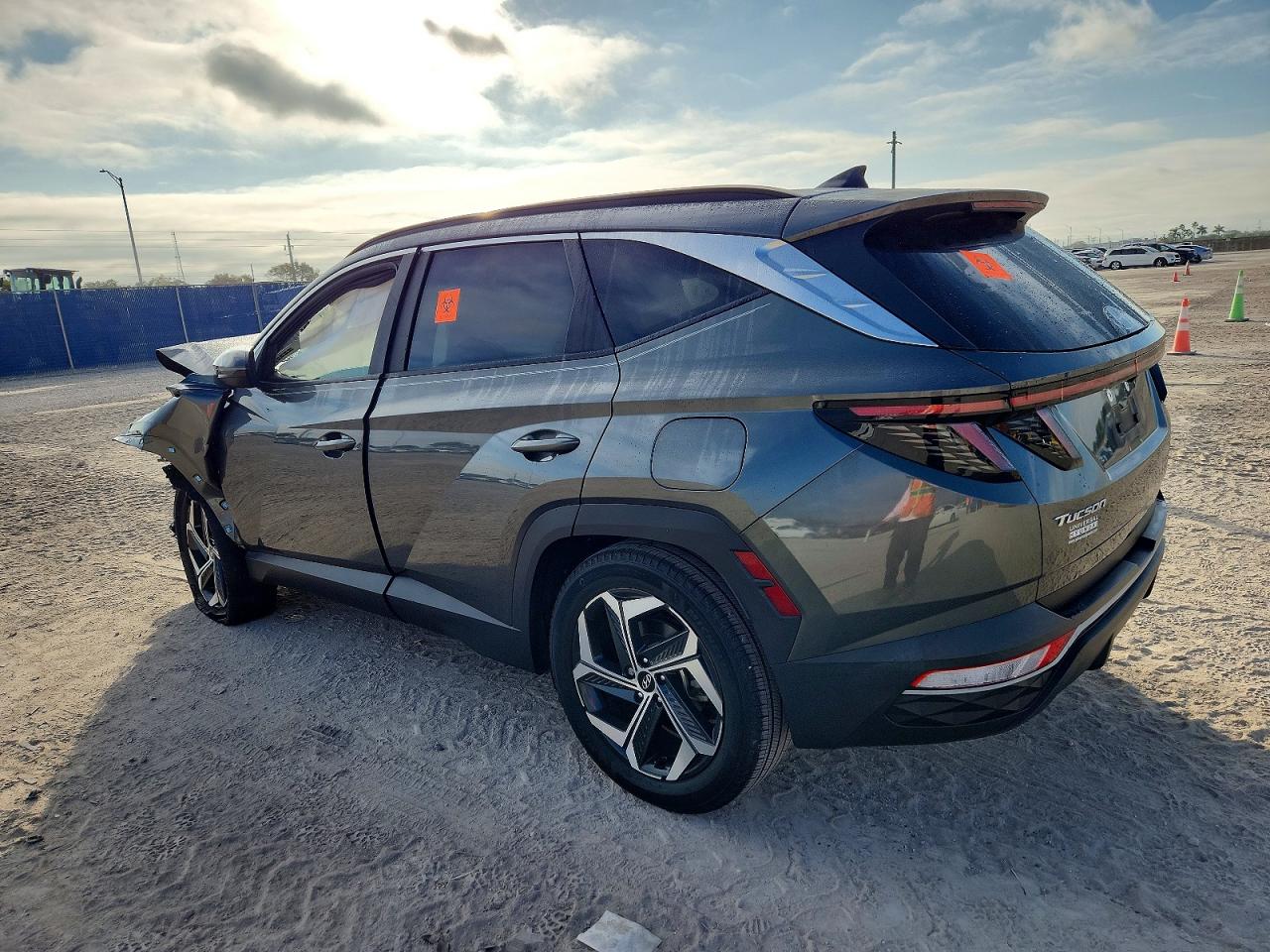 2022 HYUNDAI TUCSON SEL photo 2