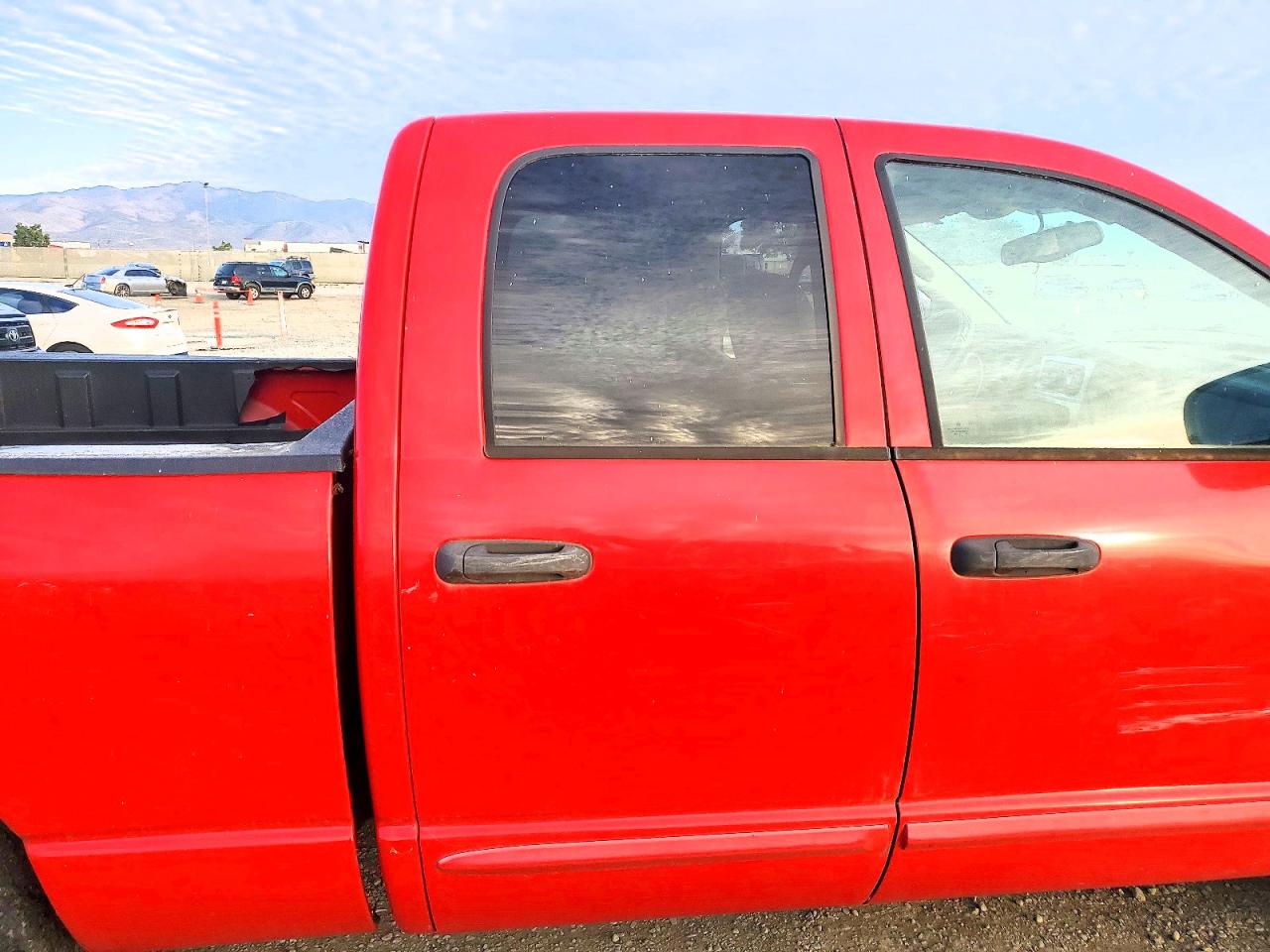 2004 DODGE RAM 1500 ST photo 10