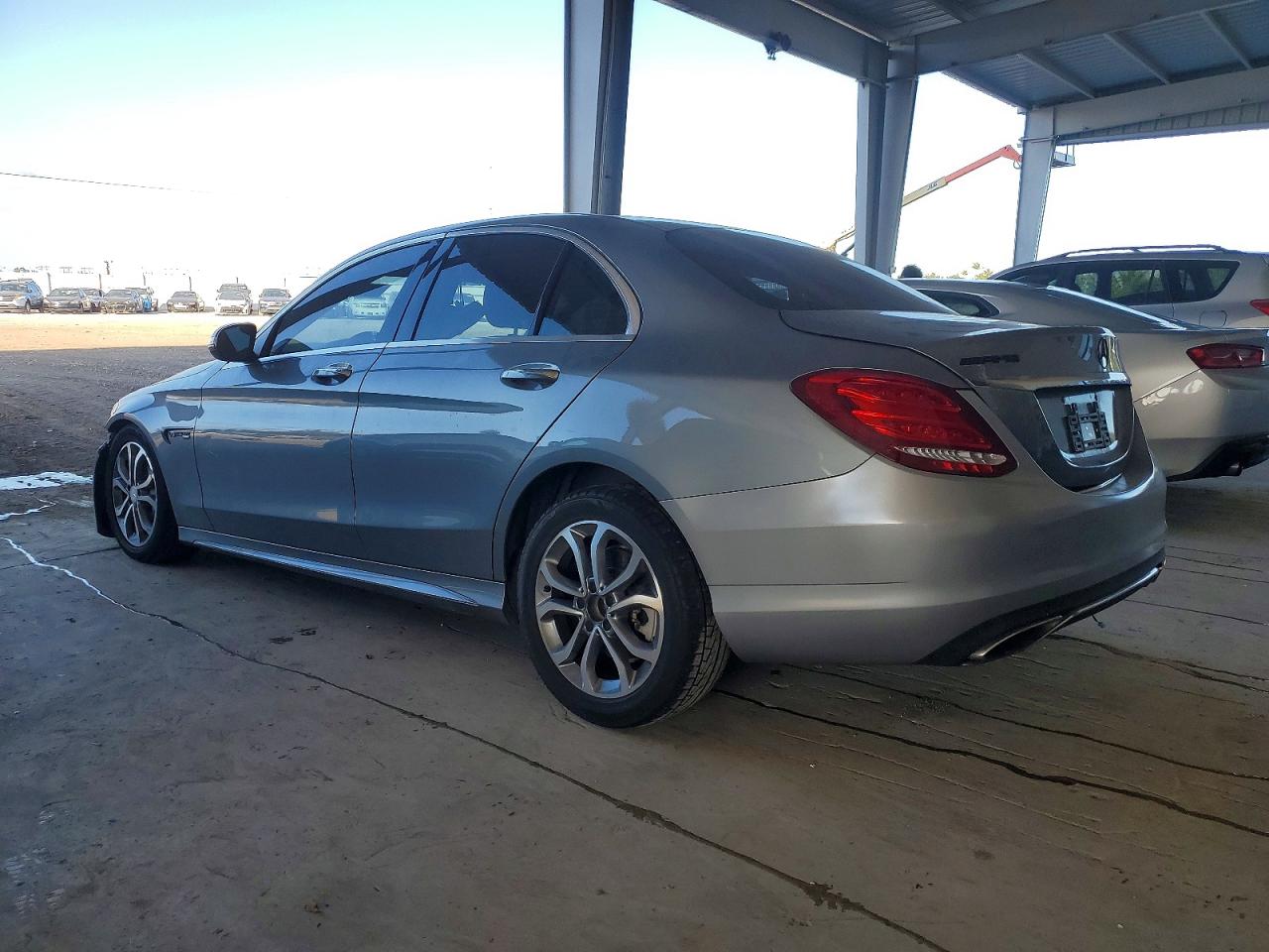2015 MERCEDES-BENZ C 300 4MATIC photo 2