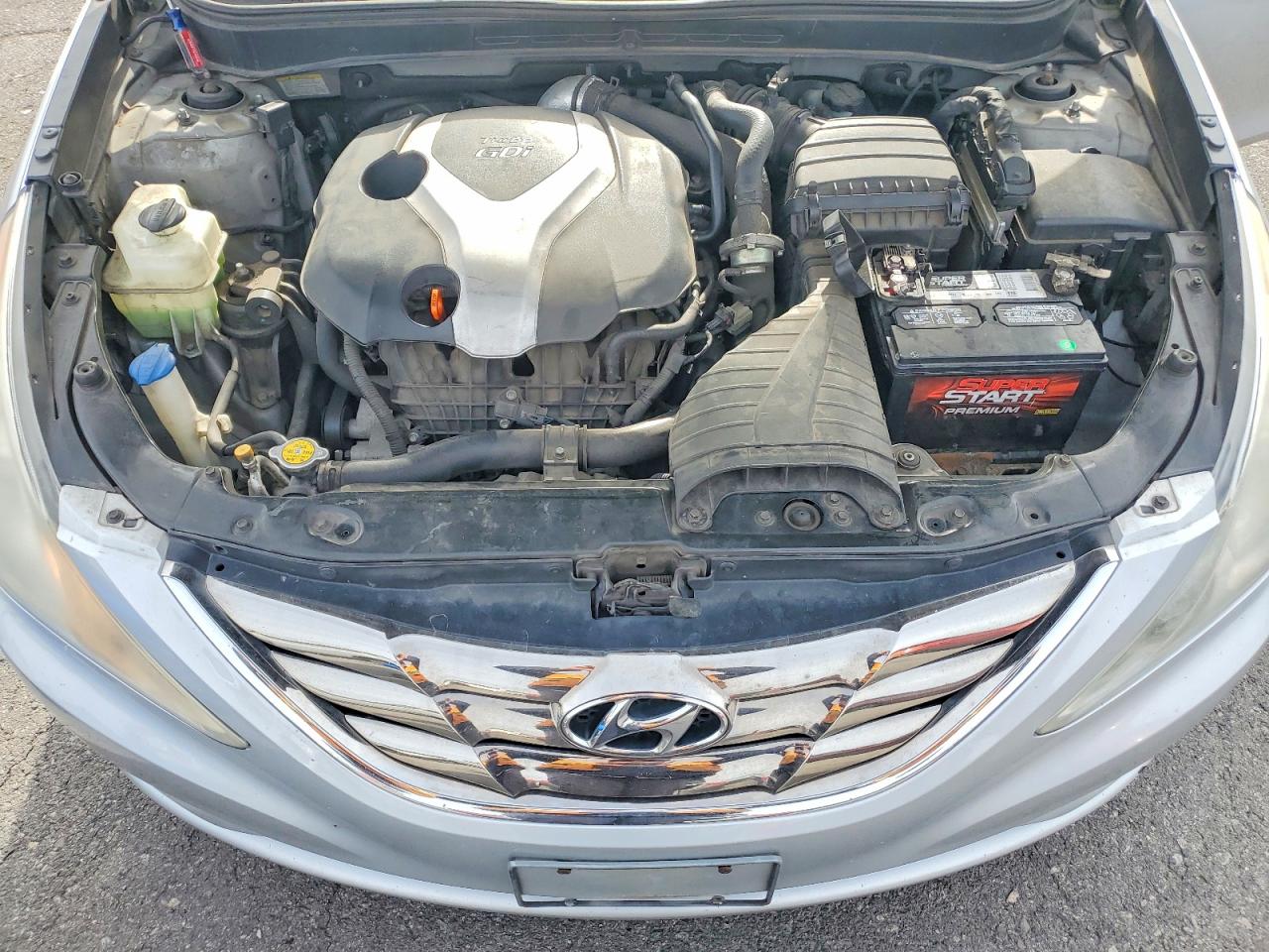 2011 HYUNDAI SONATA SE photo 11