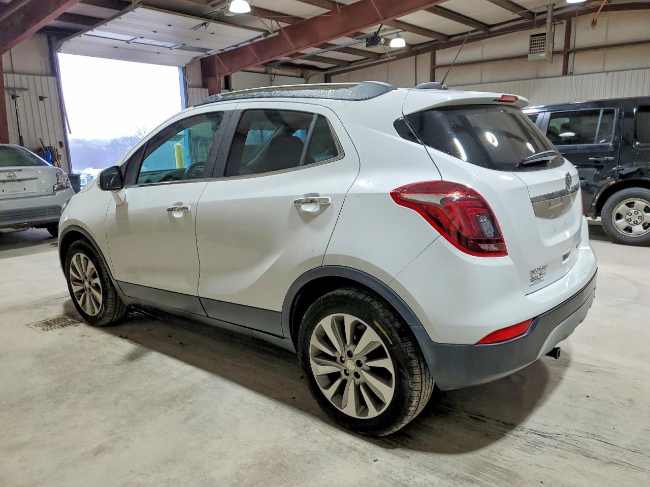 2017 BUICK ENCORE PREFERRED photo 2